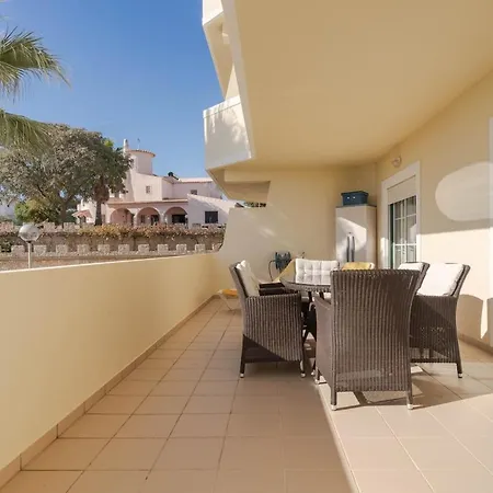Palm Breeze Retreat In W Pool And Balcony By Lisbeyond Albufeira
